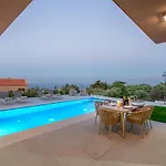 Luxurious Villa Alya With Private Pool, 5Km From The Beach