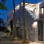 Antigoni'S Seaside Lodge, A Beach Retreat!