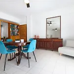 Renaissance City Apartment 