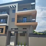 Luana Monte Apartments