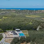 Olive Hill Villa, By Hellocrete