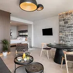 Seannamon Suites Unique Design Sea View Suites Next To The Beach