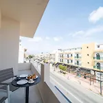 Luxury House - Hersonissos Center - Sleeps 8