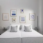 Beachfront Salty Sea Luxury Suite 2