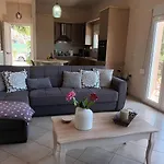 Restful Sea View House In Rodia