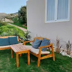Kedria Lounge And Infinity Sea View Residence