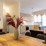 Kyril Apartment