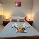Beachfront Cozy Studio Sea View Lygaria