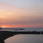 Verano Vista Apartment_Near The Sea-Free Parking