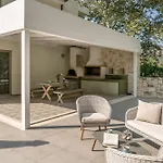 Villa Nature, Heated Pool