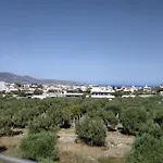 Villa Cool With Private Pool, Mountain & Sea View