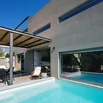 Domus Aestas Luxury Residences