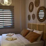 Ioanna Bayview Luxury Apartment