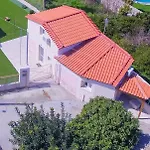 Villa Ariadni - Cretan Hospitality