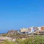 Studio On The Closest Beach To The City!