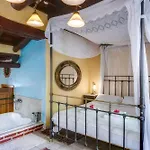 Ifigenia Traditional Rooms & Maisonettes