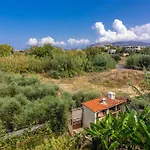 Family Flat 150M From Beach