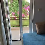 Central Cosy Family Apartment