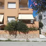 Frezia House