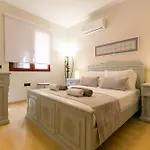 Grandpas House - Countryside Villa With Private Pool & Whirlpool Tub