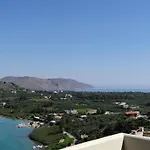 Lindas Villa In Unrivalled Position In Kournas