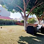 Stelios House W Courtyard