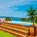 Pearl Seaside Cozy Apartments
