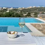 Crete Garden Guesthouse