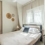The Holiday House 2