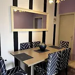 Sunset Apartment Close To Sandy Beaches !!