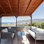 Panoramic Seascape Retreat