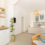 Camara Residence