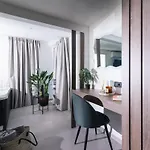 Alcyone Studios And Apartments