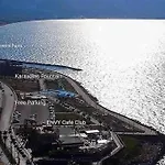Manolia Sea View Apartment