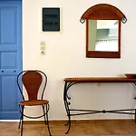 Vori'S Blue Door Country House