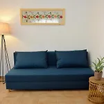 Vori'S Blue Door Country House