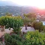 Kamilari Epavlis Luxury Apartments Top Floor