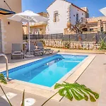 Patitiri Kefalas Luxury Villas