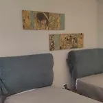 Sea-Esta Beach Studios