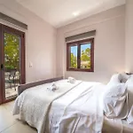 Dimitra & Deslina Luxury Αpartments