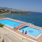 Poppy Villas