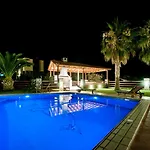 Villa St. Nicolas & Theano