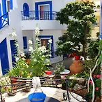 Psaras Apartments
