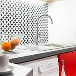 Deco City Center Apartment