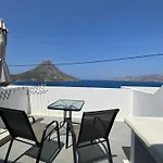 Nikolas Studios