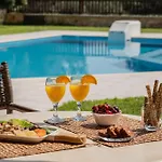 Gerani Villas