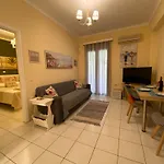 The Green Apartment, 1 Min Walk From Kalamaki Beach