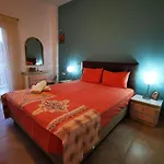 Blue Sea Apartment, Seaside