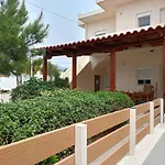 Lazaros&Pagona Houses Garden