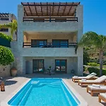 Luxury Villa Pantheon